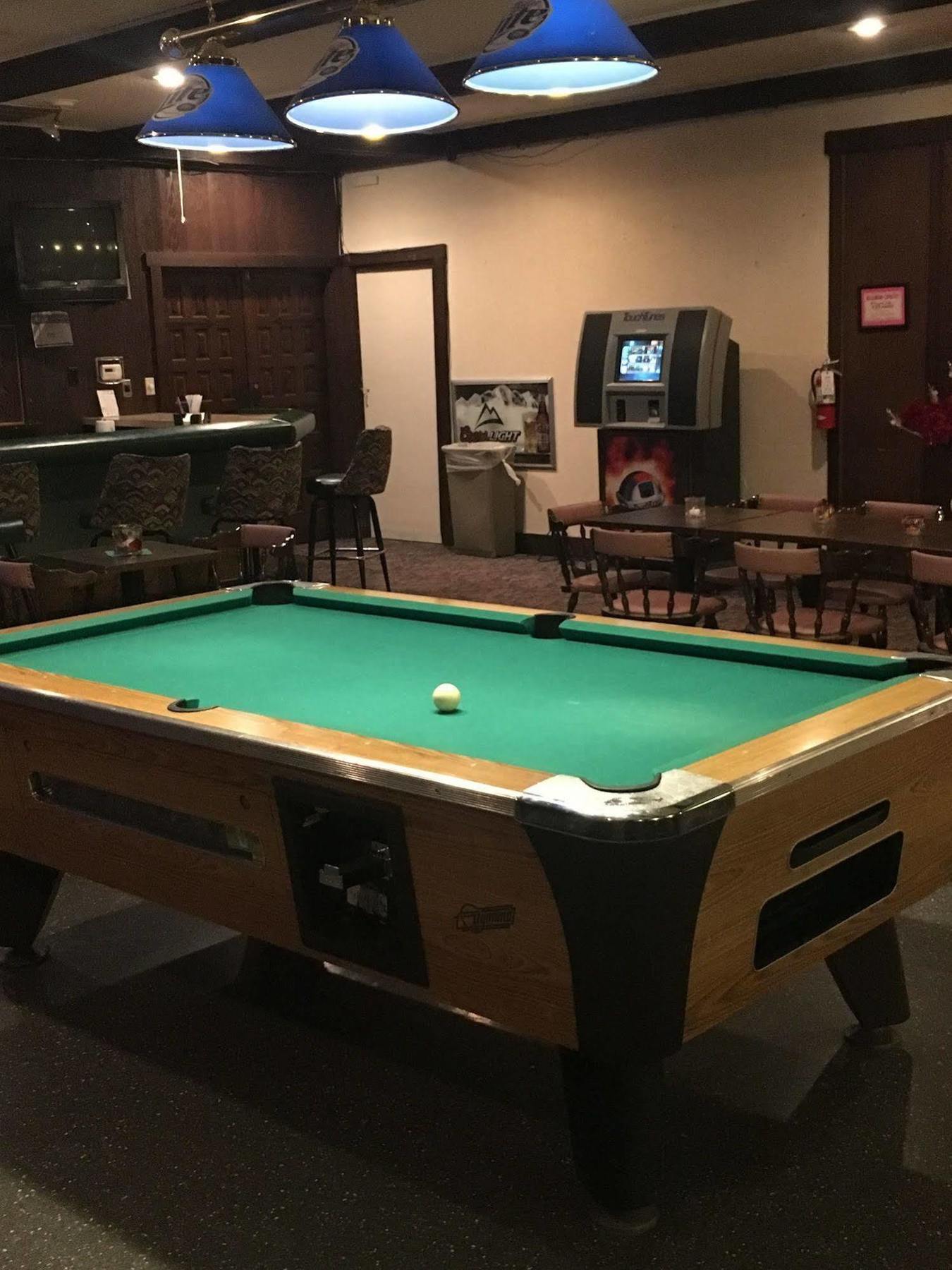 Aurora Fox Valley Inn Екстериор снимка